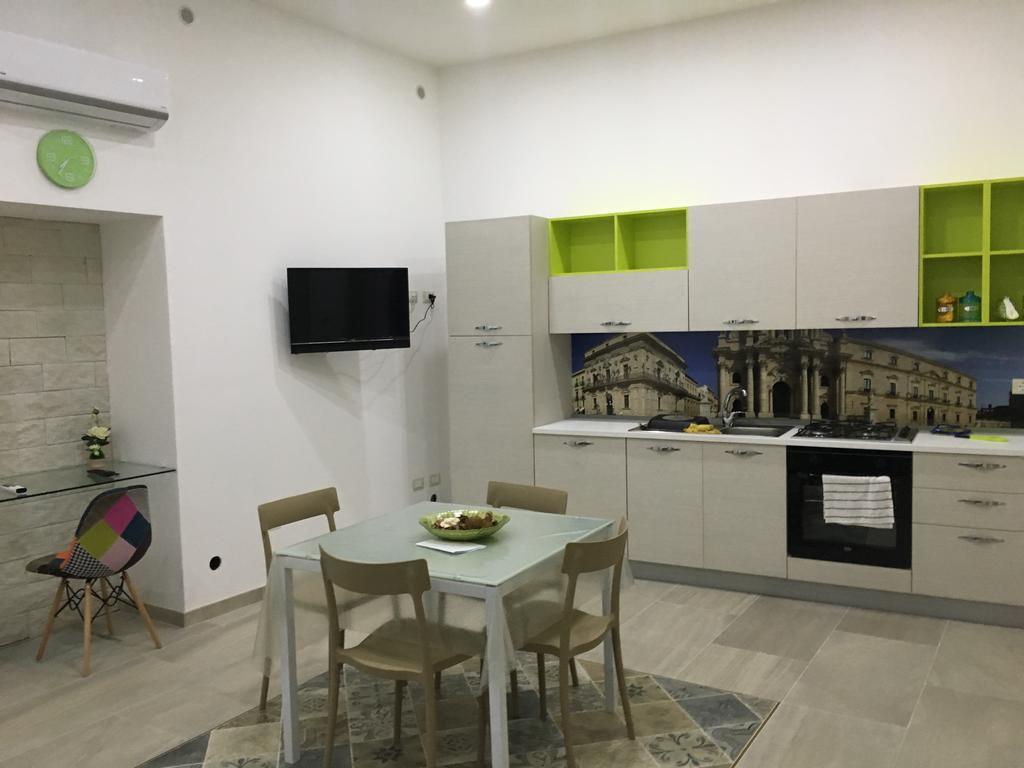 Casa Vacanze Ortigia Syrakusa Exteriör bild