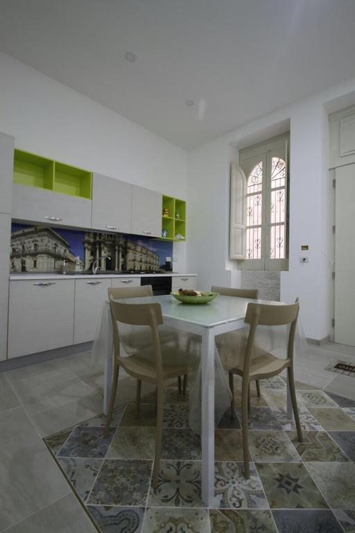 Casa Vacanze Ortigia Syrakusa Exteriör bild