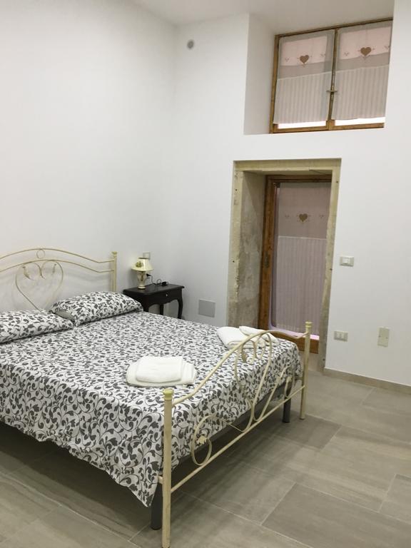 Casa Vacanze Ortigia Syrakusa Exteriör bild
