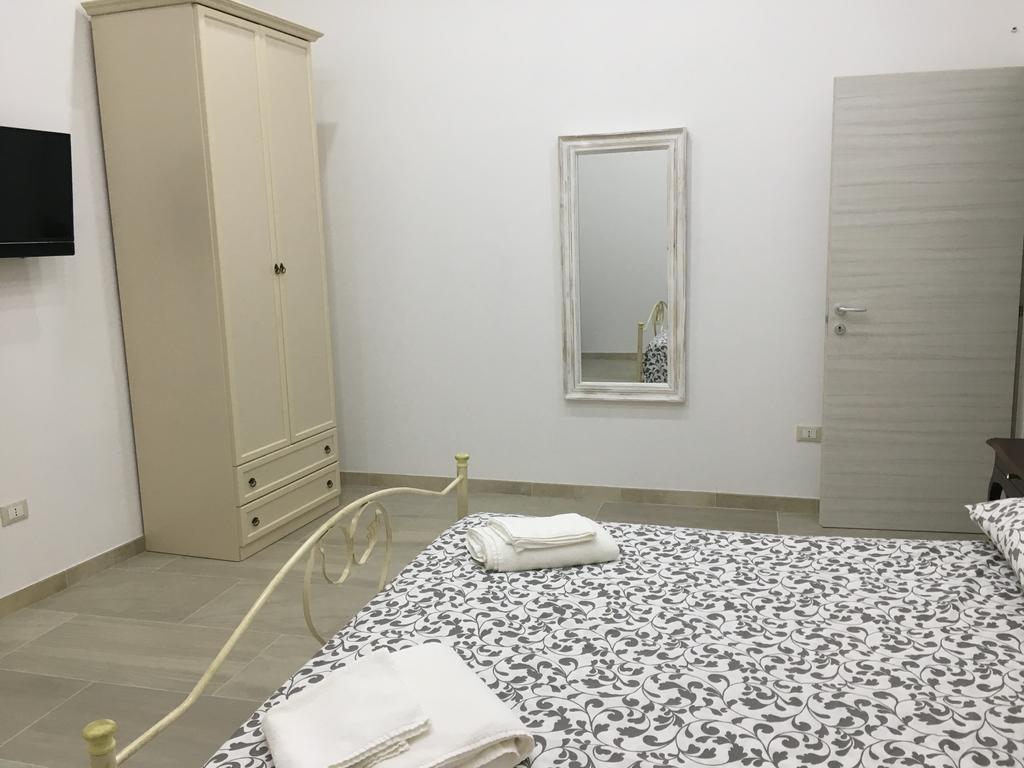 Casa Vacanze Ortigia Syrakusa Exteriör bild
